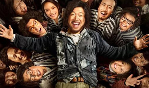 电影《一出好戏》人性的丑恶如同天上乌云，善良的人性则如同太阳