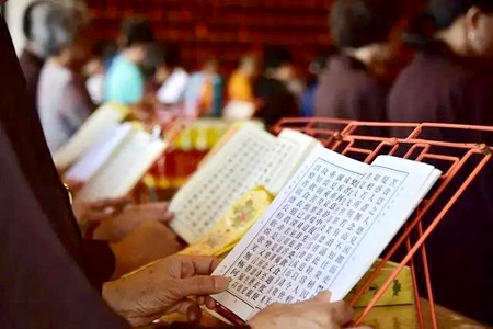 学佛的人口诛笔伐让他见识到末法时期的现状，放下我见了解真正的学佛修行